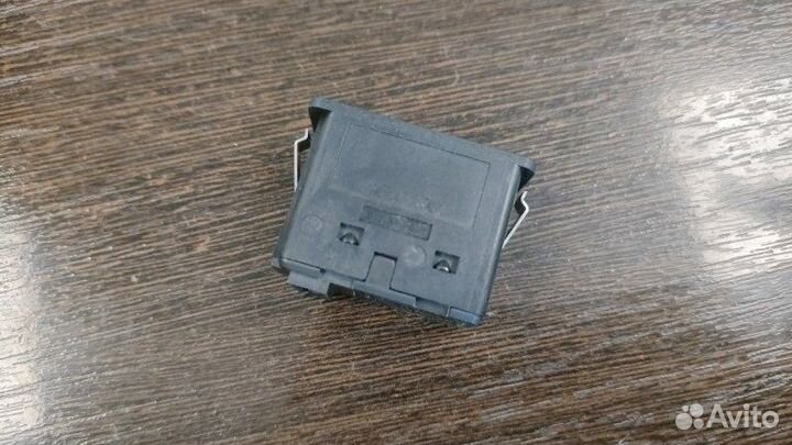 Разъем AUX Bmw X5 50Ix E70 LCI N63 4.4I 2010