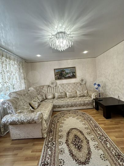 2-к. квартира, 65 м², 5/5 эт.