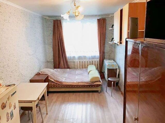 Комната 16 м² в 4-к., 4/5 эт.