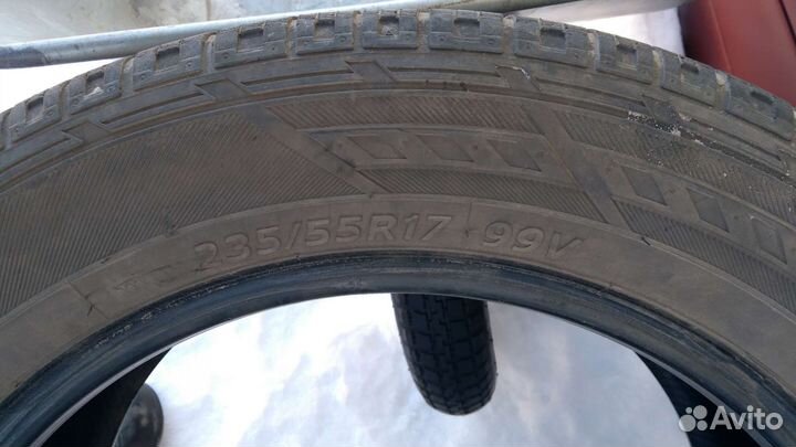 Hankook Dynapro HP RA23 235/55 R17