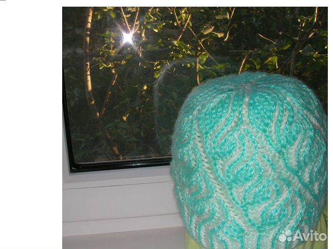 Шапки новые,разные,10шт