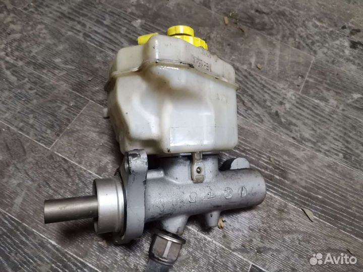 Цилиндр тормозной главный VW Touareg Cayenne