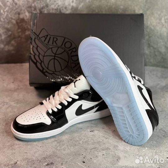 Кроссовки Nike Air Jordan 1 Low Concord