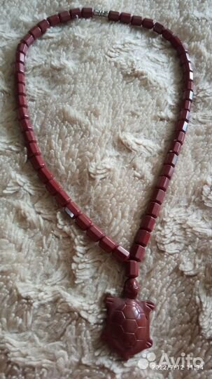 Ожерелье турманиевое Нуга Бест