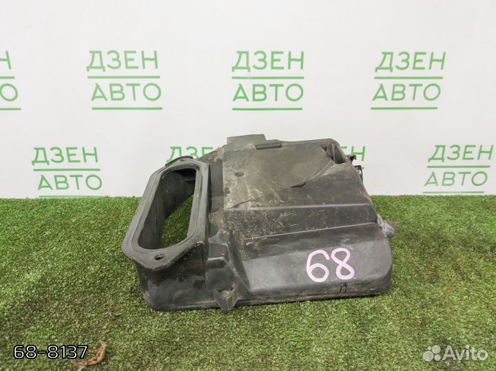 Корпус блока управления двс Audi A6 C5 седан