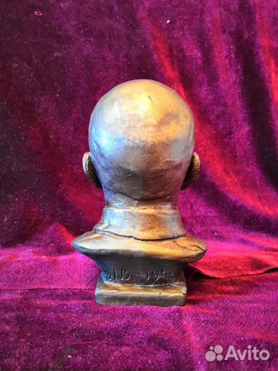 Бюст Лаврентий Берия