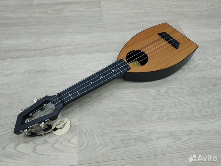 Новая укулеле