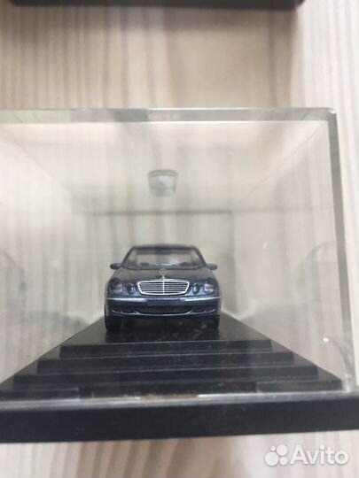 Мерседес 1:87 дилерский