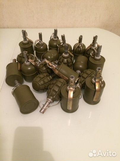 Граната деревянная. Сувенир Ф1. ргд