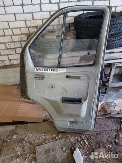Дверь правая на газель