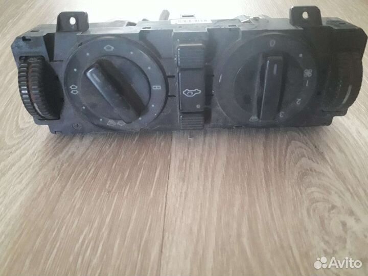 Переключатель отопителя(печки) Mersedes w202