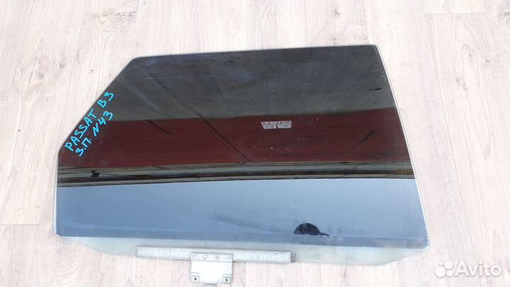 Стекло двери задней правой №43 Passat B3 1995