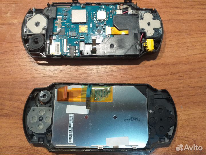 Игра приставка sony PSP-E1008 на запчасти
