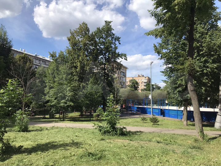 2-к. квартира, 62 м², 2/8 эт.