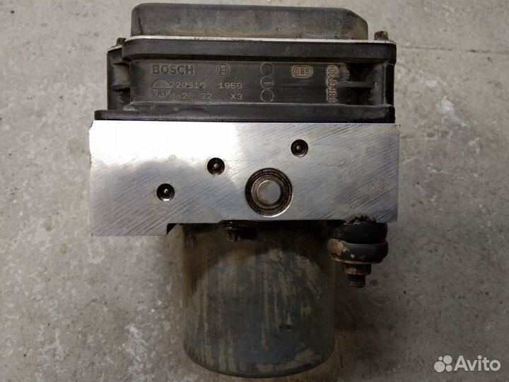 Блок ABS Ниссан Теана J32 2.5 2WD