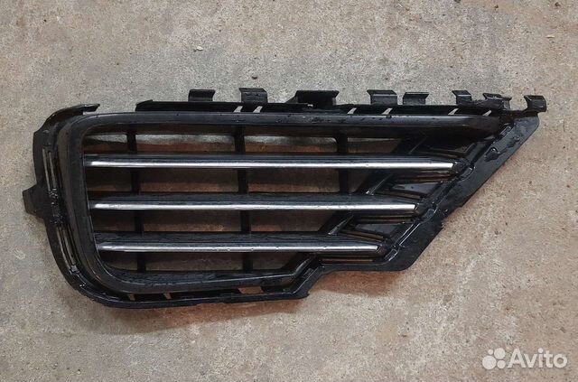 Решетка в бампер Touareg