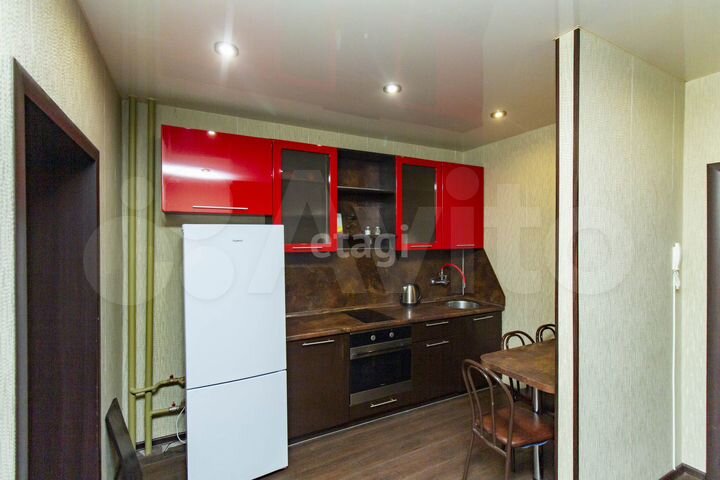 2-к. квартира, 52 м², 3/16 эт.