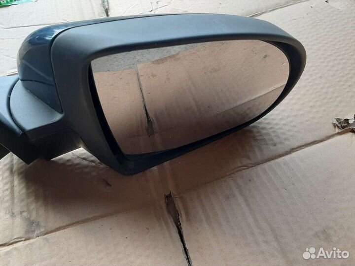 Зеркало правое Mitsubishi Colt cz3