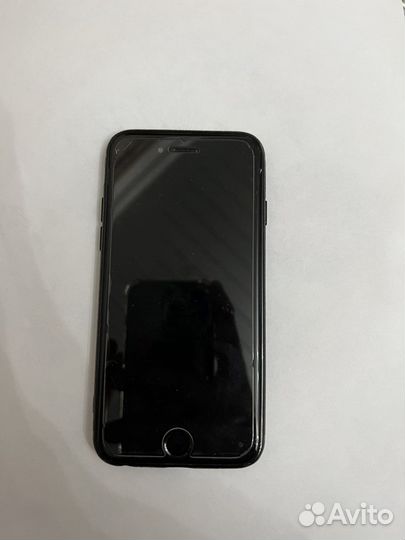 Телефон iPhone