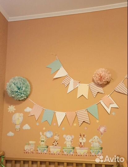 Наклейки в детскую, интерьерные наклейки