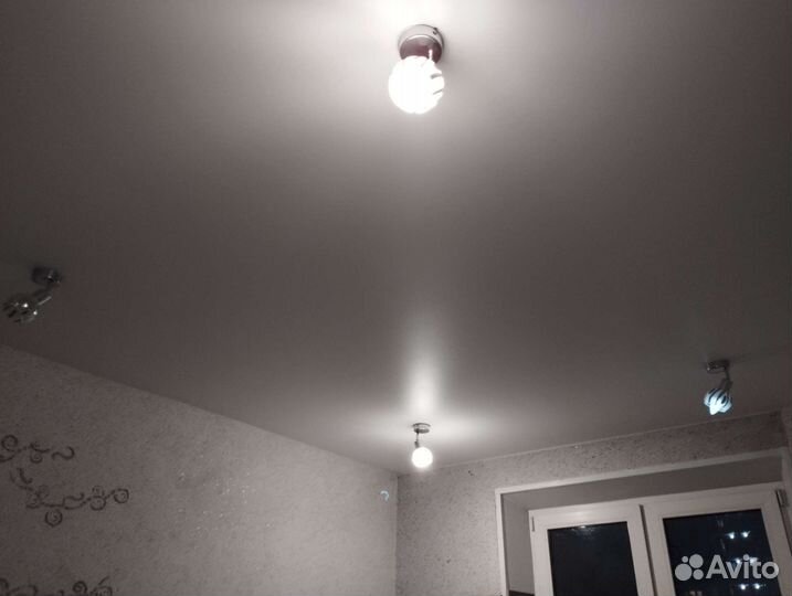 Светильник потолочный
