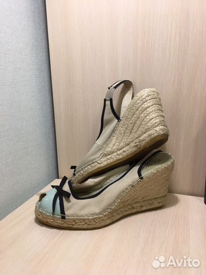 Босоножки-эспадрильи