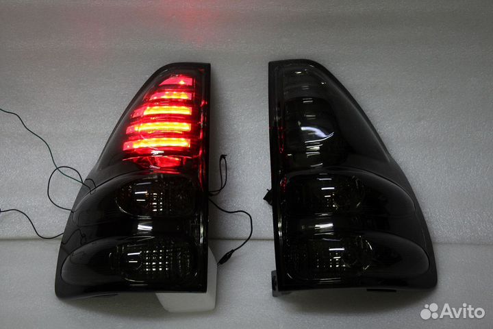 Prado 120 LED Стоп сигналы диодные Черные E6HH1