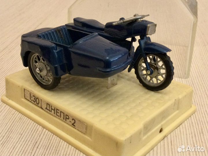 Модель ссср. Мотоцикл днепр-2