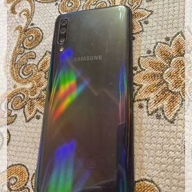 Samsung Galaxy A50, 6/64 ГБ