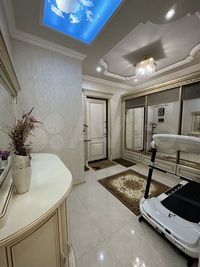 3-к. квартира, 110 м², 15/24 эт.