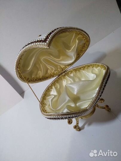 Шкатулка для украшений