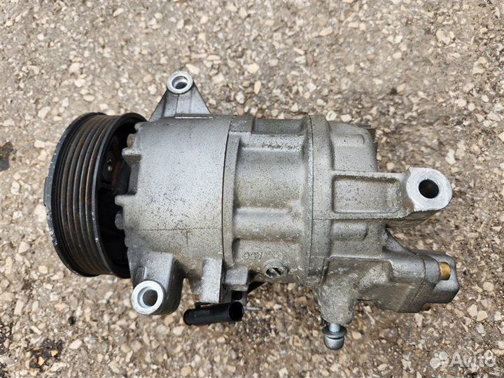 Компрессор кондиционера Bmw 3 E90 N46B20 2013