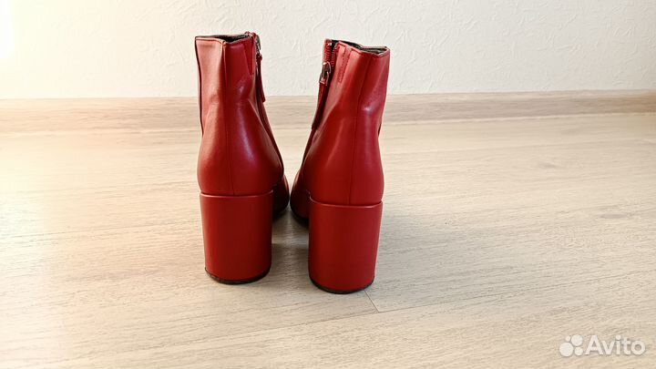 Ботильоны на 37 ру Pull&Bear