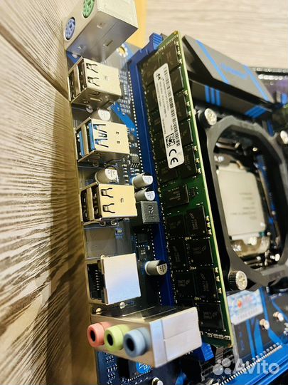 Комплект x99 2011v3 Xeon 2666v3 32gb DDR4