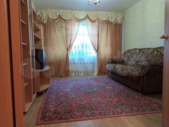 3-к. квартира, 64 м², 1/9 эт.