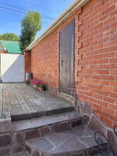 Коттедж 130 м² на участке 5 сот.