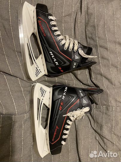 Коньки хоккейные 39 размер