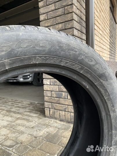 Pirelli Scorpion 20 R20