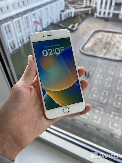iPhone 8 Plus, 64 ГБ