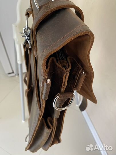 Кожаный портфель