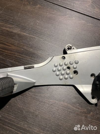 Кронштейн правых подножек для BMW r1150rt