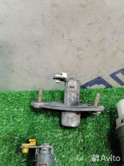 Замок зажигания Ssangyong Rexton Rx270 внедорожник