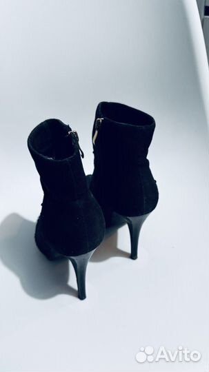 Ботильоны 38,5 женские на шпильке