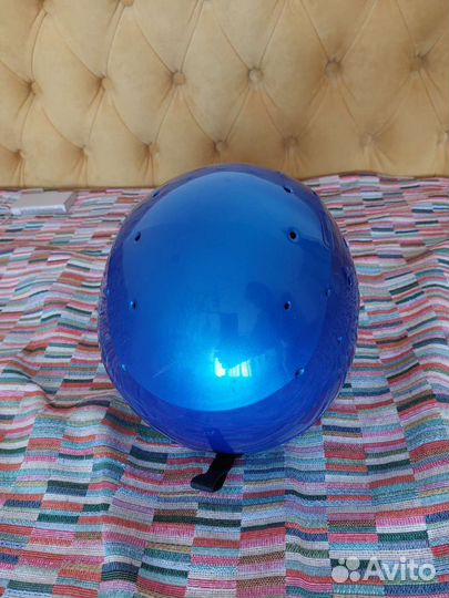 Горнолыжный шлем