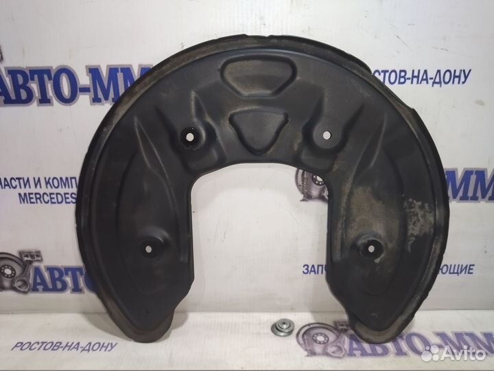 Пыльник тормозного диска Мерседес W253