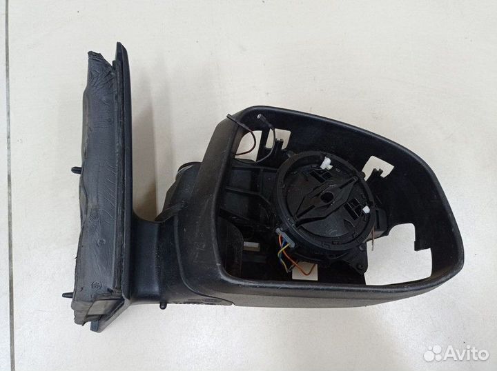 Зеркало заднего вида боковое правое электрическое