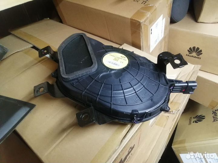 Динамик сабвуфер Range Rover Sport L494 2020