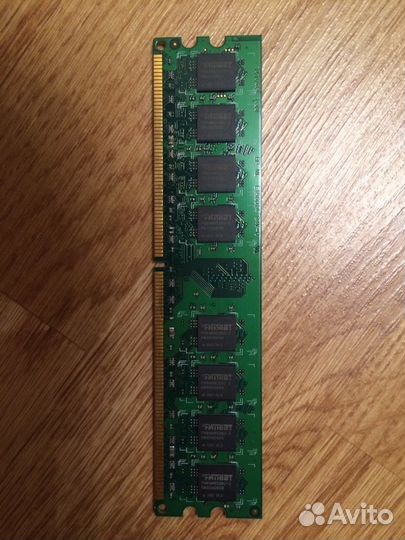 Память оперативная 1 Gb PC-2 5300 CL5
