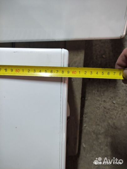 Защитный экран радиатора отопления