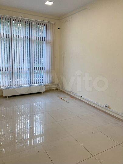 Торговая площадь, 17 м²